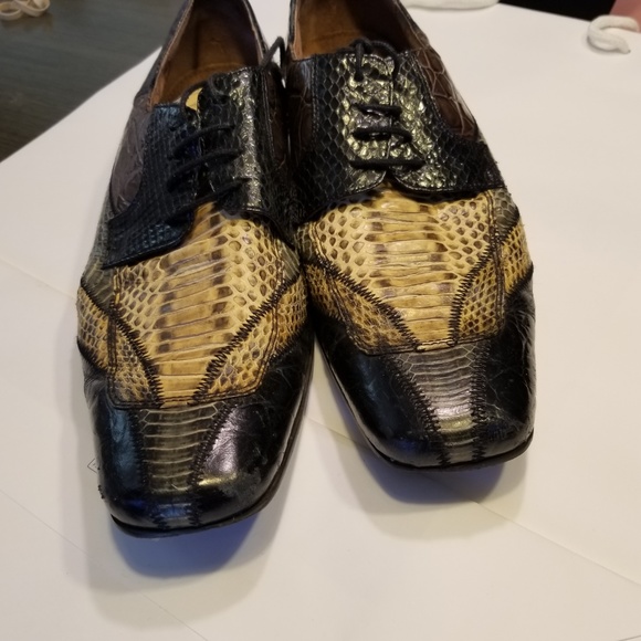 snakeskin dress shoes